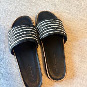 Lucky Brand Black and White Woven Slides— new